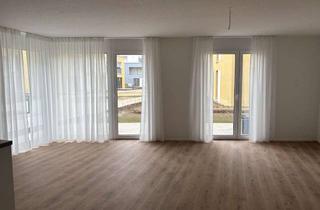 Wohnung mieten in Am Sonnenhügel 22, 73525 Schwäbisch Gmünd, Neuwertige 3-Zimmer Wohnung mit EBK und Terrasse in begehrter Lage