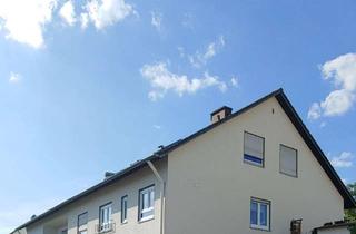 Wohnung mieten in Siebenbürgenstr. 17, 66424 Homburg, Großzügige 6-Zimmer-Maisonette (152 m²) mit Balkon & Garage in Homburg