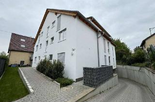 Wohnung mieten in Kiesweg 28/1, 73257 Köngen, Großzügige 3,5 Zimmer-DG-Wohnung mit sonnigem Balkon in ruhiger Lage von Köngen