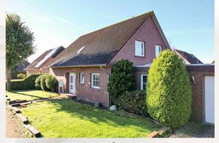 Haus kaufen in 26629 Großefehn, Solide Kapitalanlage: Vermietetes Zweifamilienhaus im Herzen von Ostgroßefehn