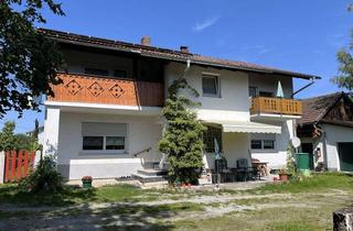 Haus kaufen in 94535 Eging am See, ** Natur Pur ** Hofstelle / Haus mit Einliegerwohnung / Kapitalanlage -- TOP LAGE --