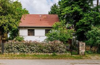 Haus kaufen in 15732 Eichwalde, Keller, Separee, Rollläden, Einbauküche, moderne Bäder: Familienhaus zentral in Eichwalde