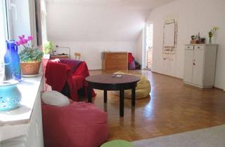 Immobilie mieten in Bergische Landstraße 54, 51503 Rösrath, Ruhige 2-Zimmer-Dachgeschosswohnung in Rösrath-Hoffnungsthal vom 11. Januar bis 26. Februar frei