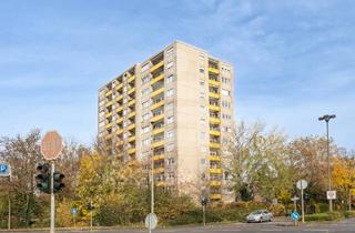 Wohnung kaufen in 50374 Erftstadt, Modernisierte 2-Zimmer-Wohnung mit Weitblick in Erftstadt Liblar