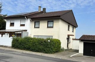 Doppelhaushälfte kaufen in 75175 Pforzheim, Solide DHH in begehrter Lage mit Garage, ohne Garten aber Ausbaureserve im DG!