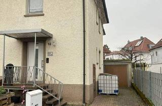 Einfamilienhaus kaufen in 74172 Neckarsulm, Neckarsulm - Doppelhaushälfte - Ideal als Ein- oder Zweifamilienhaus