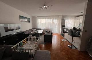 Wohnung kaufen in 46147 Oberhausen, Oberhausen - Geräumige lichtdurchflutete Wohnung zu verkaufen