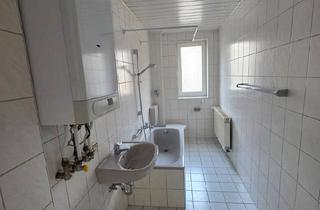 Wohnung kaufen in 65195 Wiesbaden, Wiesbaden - Freie 2 Zimmerwohnung mit Balkon provisionsfrei zu verkaufen