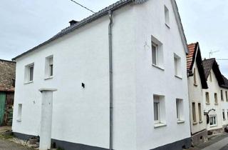 Haus kaufen in 55278 Mommenheim, Mommenheim - Großes Anwesen: Wohnhaus mit Baugrundstück. Wiese zur Pacht mögl.