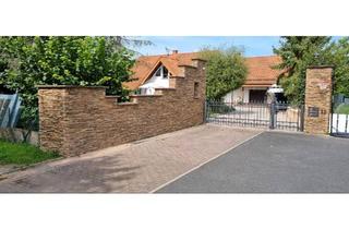 Villa kaufen in 36151 Burghaun, Burghaun - Exklusive Villa im Grünen - moderner Landhaus-Luxus nahe Fulda