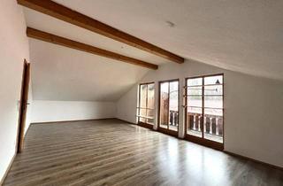 Wohnung kaufen in 83737 Irschenberg, Irschenberg - Ruhig gelegene Dachgeschosswohnung provisionsfrei