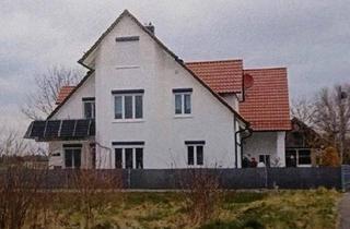 Haus kaufen in 86517 Wehringen, Wehringen - Ein-Zweifamilienhaus