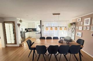 Wohnung kaufen in 79576 Weil am Rhein, Weil am Rhein - 4,5 Zimmer Wohnung zu verkaufen, kernsaniert