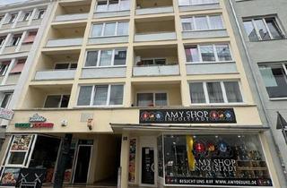 Mehrfamilienhaus kaufen in 85049 Ingolstadt, Ingolstadt - Ein Mehrfamilienhaus steht zum Verkauf