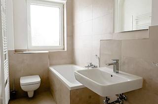 Wohnung kaufen in Flensburger Str. 166, 01157 Briesnitz, Frisch modernisierte Kapitalanlage in Elbnähe mit Balkon, Stellplatz und Gartenmitbenutzung