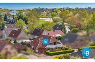 Wohnung kaufen in 23743 Grömitz, Meerluft genießen – stilvolle 3-Zimmerwohnung mit großer Dachterrasse