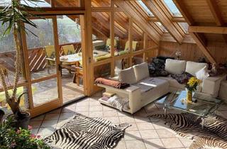 Penthouse kaufen in 93197 Zeitlarn, Tolle Penthousewohnung mit großem Garten und Pool bei Regensburg