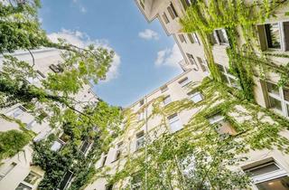 Wohnung kaufen in Kantstraße 110, 10627 Charlottenburg, Vermietete 2-Zimmer-Altbauwohnung im Gartenhaus in Charlottenburg