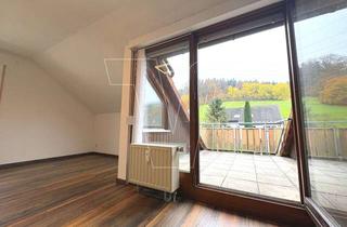 Wohnung kaufen in 71540 Murrhardt, Gepflegte 3-Zimmer-Dachgeschosswohnung mit Stellplatz und Südbalkon