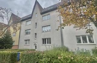 Wohnung kaufen in Karl-Marx-Str. 64, 18057 Hansaviertel, Vermietete Single-Wohnung, Hansaviertel Rostock