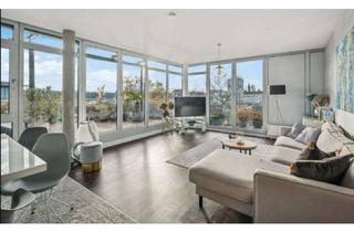 Wohnung kaufen in 12555 Köpenick, Exklusive 4-Zimmer-Dachgeschosswohnung mit großer Terrasse und Wasserblick in Berlin-Köpenick