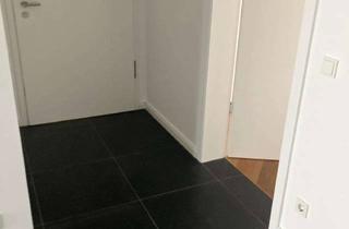 Wohnung mieten in Am Birkenbusch 39, 51469 Bergisch Gladbach, Luxus-Wohnung mit vier Zimmern und Gartennutzung zentral in Bergisch Gladbach