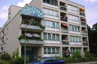 Sozialwohnungen mieten in Kulbeweg 24a, 13587 Spandau, Senioren-Wohnung mit WBS für ältere Menschen in Berlin-Spandau zu vermieten!