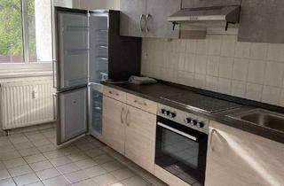 Wohnung mieten in Reichenhainer Straße 66, 09126 Bernsdorf, Schöne 3-Zimmer mit Laminat, EBK und Balkon direkt an der UNI!