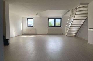 Wohnung mieten in Barbarossastraße 23, 09112 Kaßberg, KAßBERG * 3 Zimmer/ offene Küche/ Dachterrasse/Gäste-WC - ab 03/2026