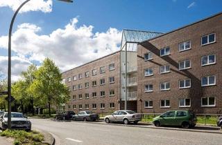 Wohnung mieten in Bullenkoppel 15, 22047 Wandsbek, Ab 65 Jahren seniorengerecht! 2-Zimmer-Wohnung mit Balkon und Blick ins Grüne