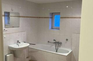 Wohnung mieten in Dreeser Weg, 53359 Rheinbach, großzügige 3-Zimmer Wohnung im Dreeser Weg 3 (OG links) in 53359 Rheinbach