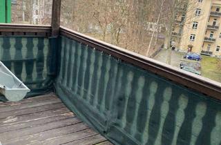 Wohnung mieten in Lohrstraße 15, 09113 Schloßchemnitz, DG 4-Zimmer Maisonette mit Laminat und Südbalkon in zentraler Lage!!!