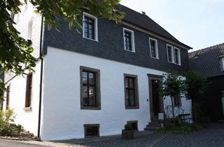 Wohnung mieten in 51515 Kürten, Exklusive Wohnung im historischen Ambiente