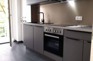 Wohnung mieten in Moritzstraße 26, 08056 Zwickau, Neu renovierte 3- Raum Wohnung mit Einbauküche und Balkon