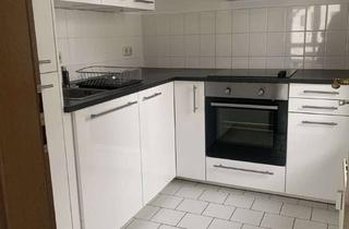 Wohnung mieten in Waldstraße, 08060 Marienthal, ** 2-Raum Wohnung mit Einbauküche und Balkon**