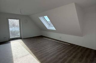 Wohnung mieten in Odenwaldstr. 34, 70469 Feuerbach, Neubaugleich modernisierte 3-Zimmer-Dachgeschosswohnung