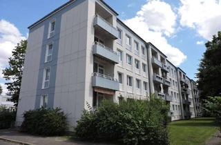 Wohnung mieten in Pastor-Schröder-Str. 56, 24768 Rendsburg, Schöne 3-Zimmer-Wohnung mit EBK und Balkon