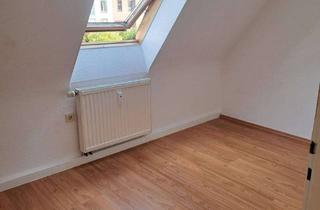 Wohnung mieten in Kronenstraße 10, 66955 Pirmasens, schöne und helle Dachgeschoss Wohnung zu vermieten