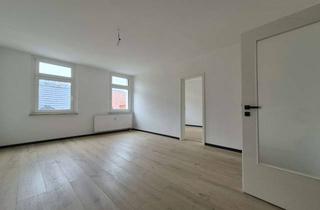 Wohnung mieten in Rosa-Luxemburg-Str. 22, 08393 Meerane, ALLES NEU - 2-Zimmer-Wohnung mit Designbad und Wintergarten/ Loggia - 2 Monate mietfrei