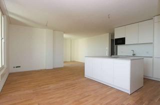 Wohnung mieten in Memminger Platz, 80997 Moosach, Helle Etagenwohnung mit 2 Zimmern und Ausblick