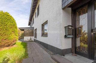 Haus kaufen in 53819 Neunkirchen-Seelscheid, Attraktives EFH mit Einliegerwohnung, zwei Garagen, Garten und Photovoltaik-Anlage