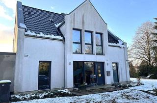 Einfamilienhaus kaufen in 31688 Nienstädt, Modernes Einfamilienhaus mit Garage und Garten in Nienstädt-Liekwegen