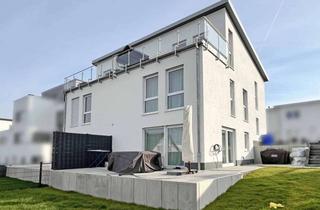 Haus kaufen in 35423 Lich, Schick, neuwertig und energetisch wertvoll!