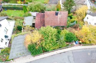 Haus kaufen in 65307 Bad Schwalbach, Solides Haus mit großem Wohnbereich, XL-Balkon und Garten