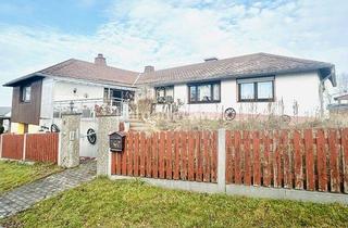 Haus kaufen in 95183 Töpen, *Ländlicher Bungalow mit viel Potenzial – auf einer Ebene wohnen, naturnah leben*