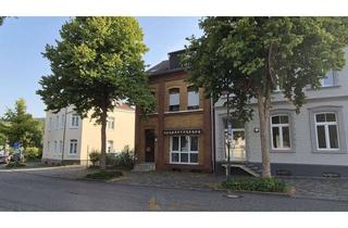 Anlageobjekt in 51570 Windeck, Solide vermietetes 2-Familienhaus in Windeck-Schladern!