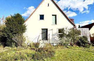 Grundstück zu kaufen in Hofer Straße 20, 90441 Nürnberg, Profisionsfrei! Traumhaftes Grundstück in Ziegelstein mit Altbestand