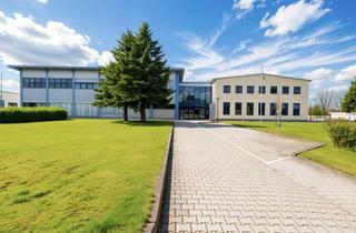 Büro zu mieten in Märkische Straße 72, 15806 Zossen, Moderne Bürofläche in Zossen – ca. 253 m² im 1. Obergeschoss mit Einbauküche und Stellplätzen