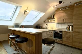 Immobilie mieten in Elsheimerstraße, 60322 Westend-Süd, WG-Zimmer ausschließlich für eine "STUDENTIN" in Nähe der Altern Oper