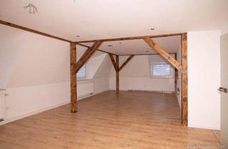 Wohnung mieten in 95145 Oberkotzau, Großzügige Dachgeschoss-Wohnung zur Miete in Oberkotzau